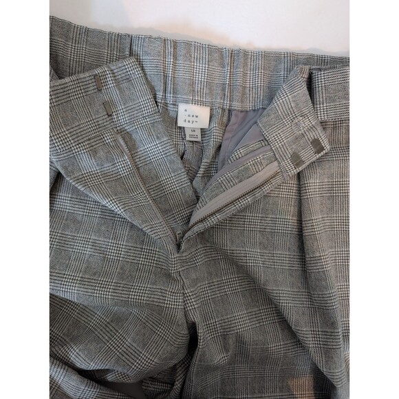 Women's High Rise Tapered D-Ring Belted Ankle Pants Size 18 - Picture 4 of 7